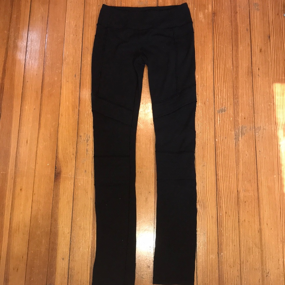 black size 12 ivivva leggings